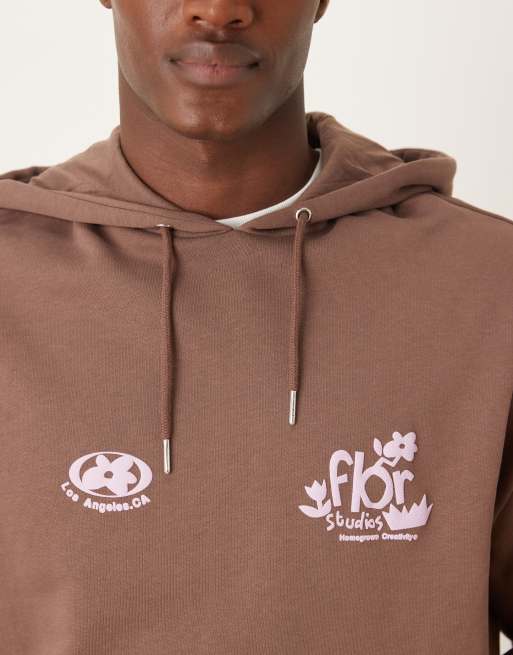 ASOS DESIGN - Felpa con cappuccio marrone comoda con stampa a fiori, 5 di 5