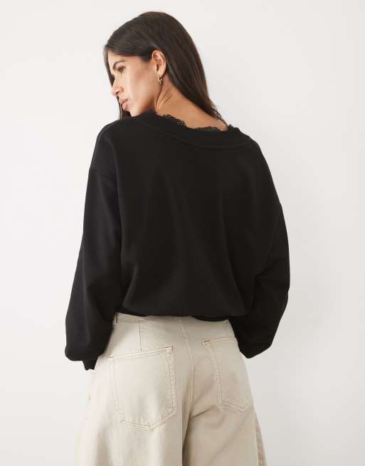 ASOS DESIGN felpa con scollo a V e bordo in pizzo nera, 4 di 4