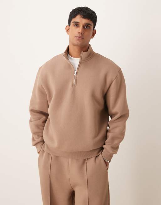 ASOS DESIGN - Felpa marrone con zip corta e scollo a imbuto in coordinato