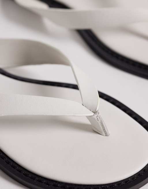 ASOS DESIGN Fenna premium leather flip flops in white, 3 of 4