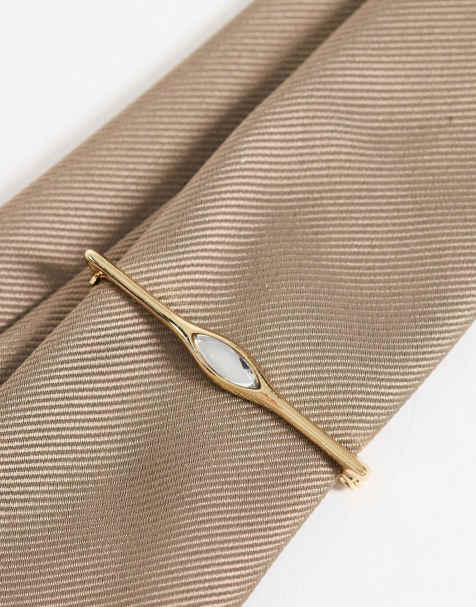 ASOS DESIGN Fermacravatta in oro con pietra trasparente incastonata - view 1