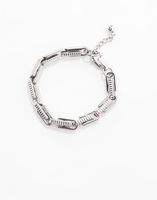 ASOS DESIGN - Festival - Sølvfarvet chunky armbånd med prægede detaljer i vandtæt rustfrit stål , 3 af 3