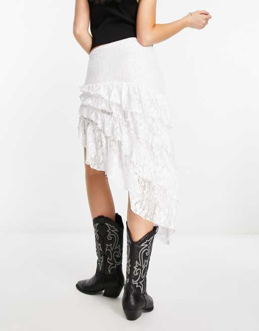 Asymmetrical shop lace skirt