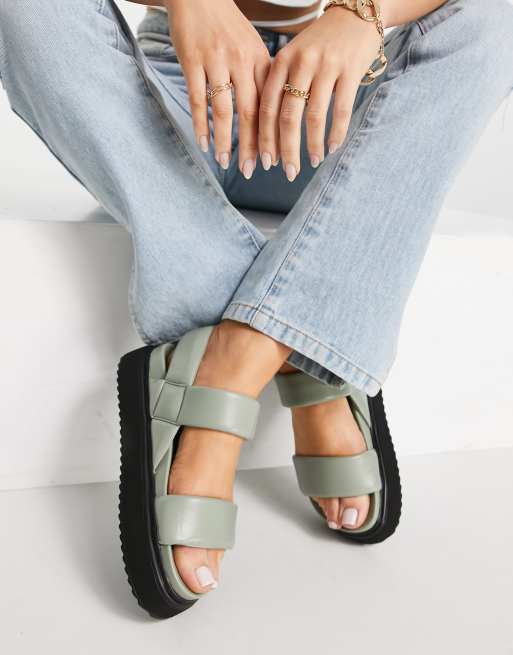ASOS DESIGN – Fetch – Gepolsterte Sandalen mit dicker Sohle in Salbeigrün
