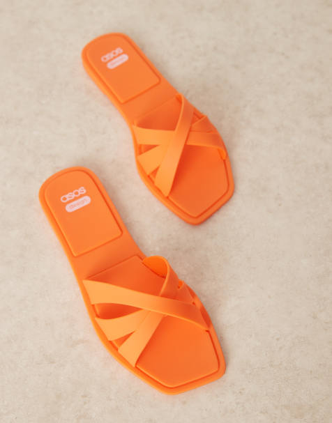 ASOS DESIGN - Fia - Orange flade plastik-mules med krydsende remme - view 1