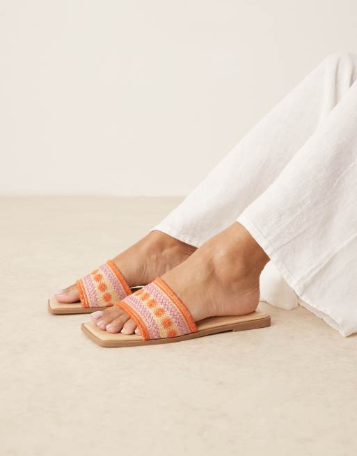 ASOS DESIGN - Fig - Sandales plates style mules à bout carré avec broderies - Naturel, 3 de 4