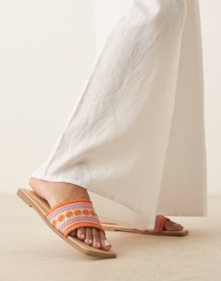 [ASOS DESIGN] ASOS DESIGN Fig square toe flat mule sandals with embroidery in natural-Neutral 38 NATURAL
