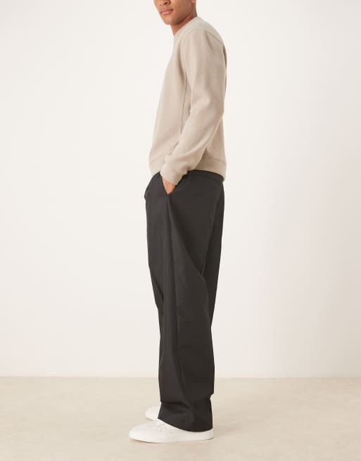 ASOS DESIGN – Figurbetonte Hose aus Funktionsstoff in Schwarz mit weitem Bein und elastischem Taillenbund, 3 von 5