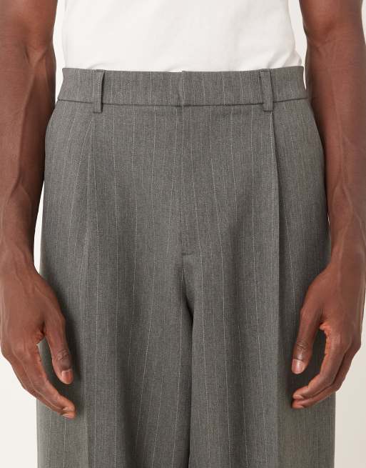 ASOS DESIGN – Figurbetonte Hose mit geradem Schnitt in Anthrazit mit Nadelstreifen, Kombiteil, 4 von 5
