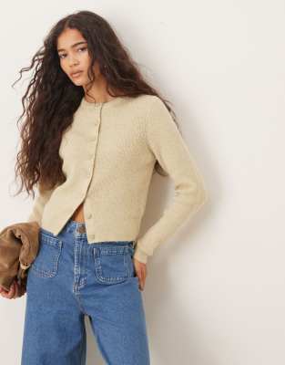 ASOS DESIGN - Figurbetonte Strickjacke aus durchbrochenem Strick in Pistaziengrün mit Rundhalsausschnitt