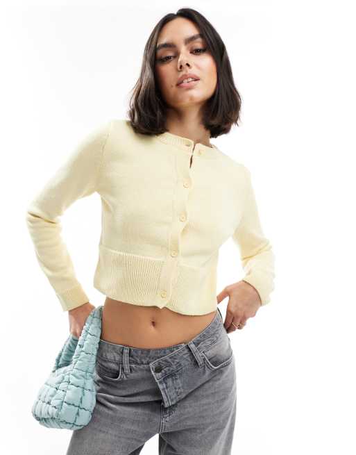 ASOS DESIGN – Figurbetonte Strickjacke in Buttermilchgelb