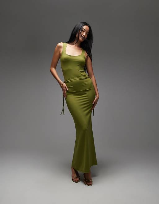 ASOS DESIGN – Figurbetonter Body aus Polyamid in Olivgrün mit U-Ausschnitt, Kombiteil, 2 von 4