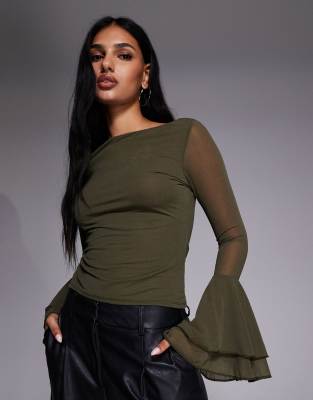 ASOS DESIGN - Figurbetontes, langärmliges Oberteil aus Netzstoff in Khaki mit ausgestellten Ärmeln-Grün