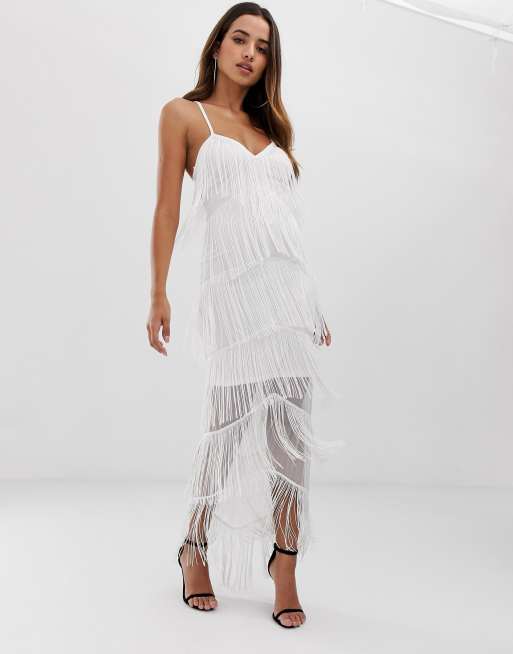 ASOS DESIGN – Figurbetontes Maxikleid aus Netzstoff mit Fransen und Trägern