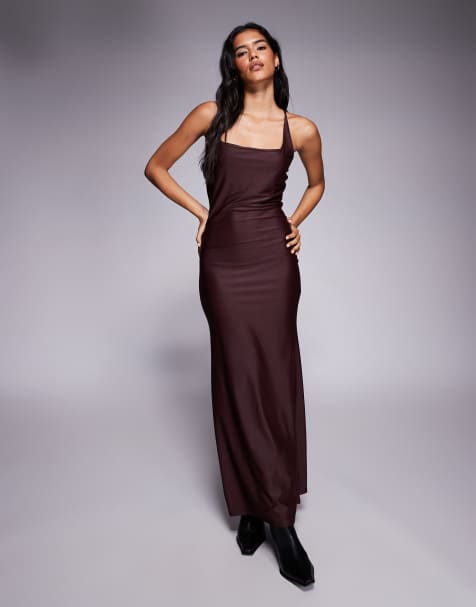 ASOS DESIGN – Figurbetontes Midi-Trägerkleid in Schokobraun mit eckigem Ausschnitt - view 1