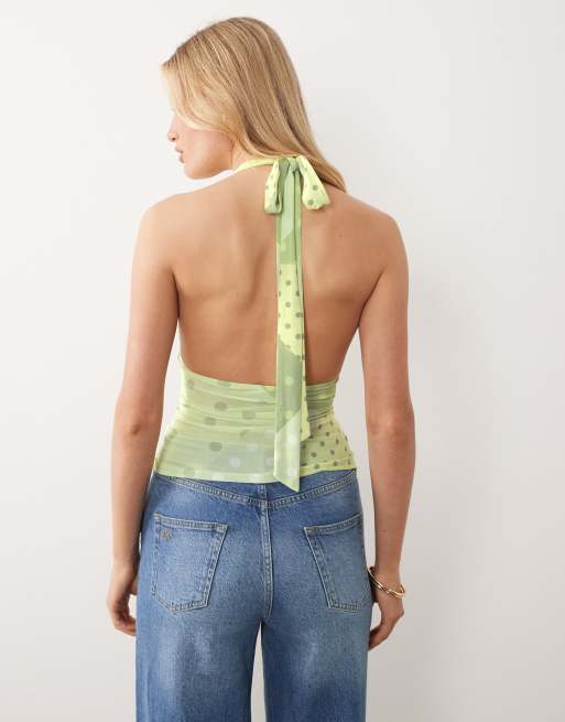 ASOS DESIGN – Figurbetontes Neckholder-Oberteil in Grün mit geteiltem Polka-Dot-Muster, Kombiteil, 4 von 4