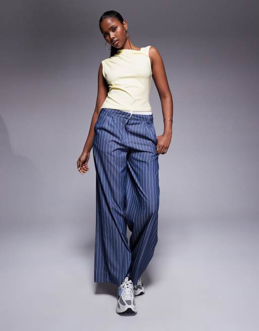 ASOS DESIGN – Figurbetontes Oberteil in Buttergelb mit verdrehtem Ausschnitt-Detail, 4 von 4