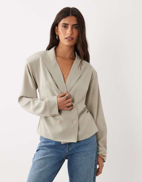 ASOS DESIGN figursydd skjorta med draperade slag och dubbelknäppning i salviagrönt - view 1