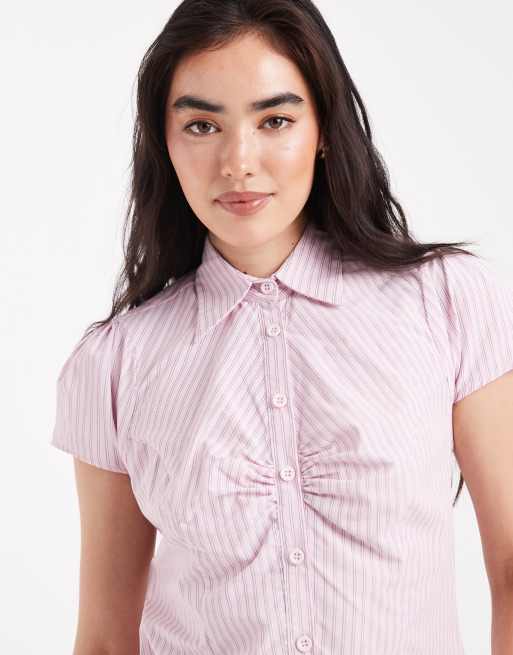 ASOS DESIGN - Figursyet skjorte med afkortede ærmer og lyserøde striber i poplin, 3 af 4