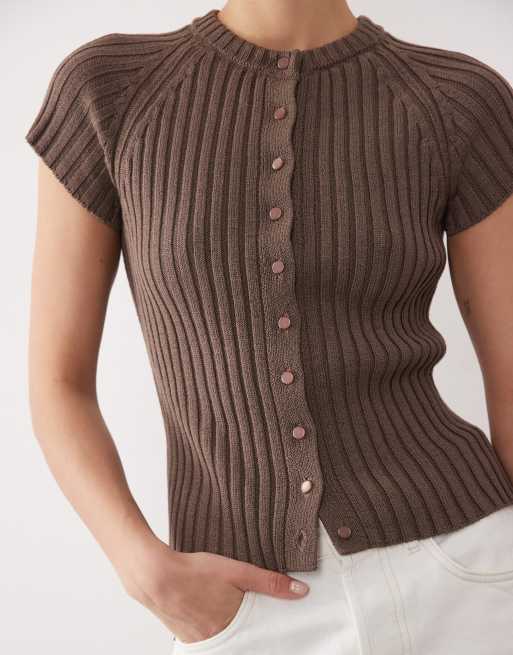 ASOS DESIGN - Fijngebreid vest met kapmouwtjes in bruin, 4 van 4
