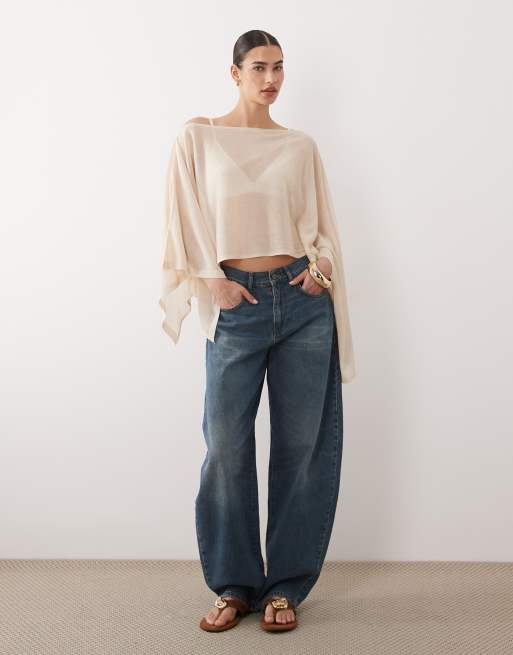 ASOS DESIGN - Fijngebreide doorschijnende poncho in ecru, 2 van 4