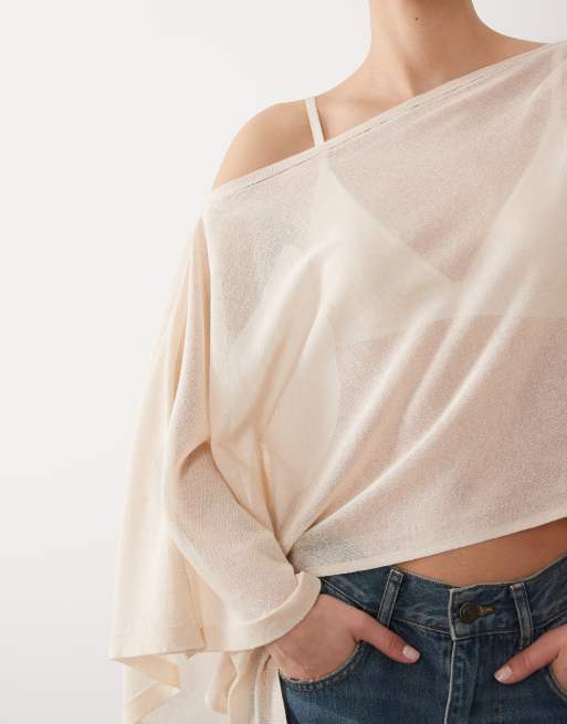 ASOS DESIGN - Fijngebreide doorschijnende poncho in ecru, 3 van 4