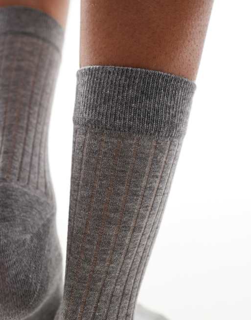 ASOS DESIGN - Fijngebreide enkelsokken in antracietgrijs, 4 van 4