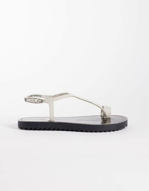 ASOS DESIGN Filomena premium whipstitch skinny toe loop sandals in white leather, 2 of 4