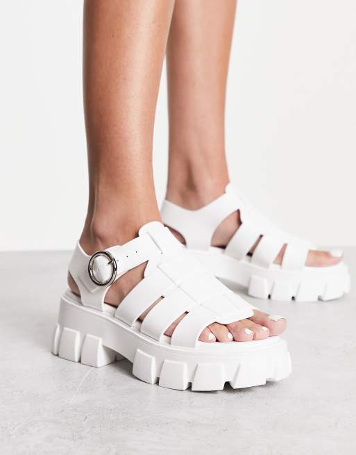 White chunky hot sale flat sandals