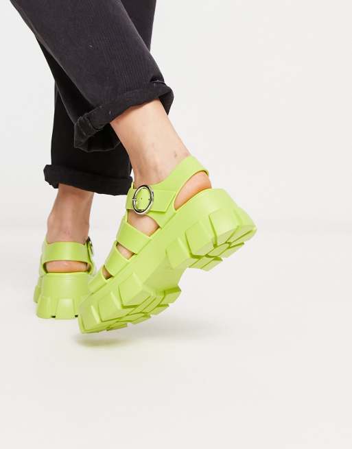 ASOS DESIGN – Finalist – Gröna, grova, platta sandaler i fiskarstil av gummi, 2 av 4