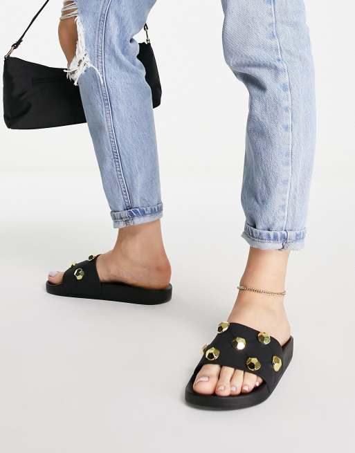 ASOS DESIGN – Finery – Czarne pikowane klapki z ćwiekami, 3 z 4
