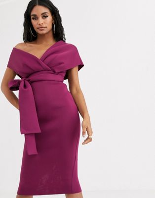 ASOS DESIGN – Fioletowa ołówkowa sukienka midi z odsłoniętymi ramionami i  ozdobnym wiązaniem | ASOS