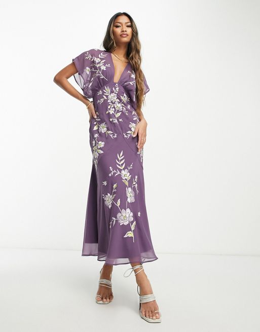 ASOS DESIGN – Fioletowa sukienka midi z nietoperzowymi rękawami w haftowany  kwiatowy wzór | ASOS