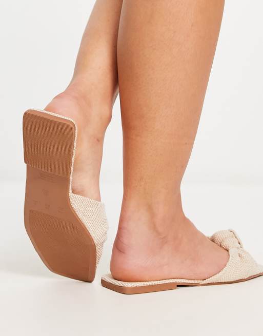 ASOS DESIGN – Firefly – Naturfärgade platta sandaler med bred passform, 2 av 4