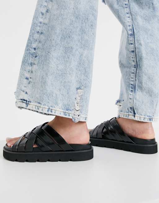 ASOS DESIGN – Firestone – Czarne plecione klapki bez pięty na grubej podeszwie, 4 z 4