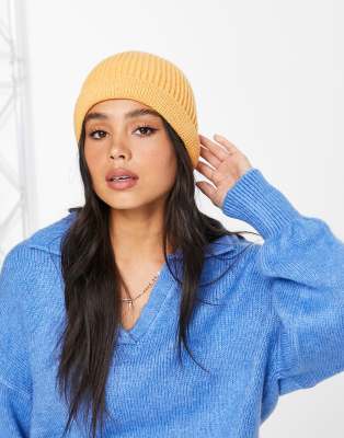 ASOS DESIGN ASOS DESIGN fisherman rib beanie hat in polyester in washed apricot - PEACH-Orange