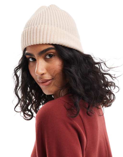 ASOS DESIGN fisherman rib beanie in cream, 4 of 4