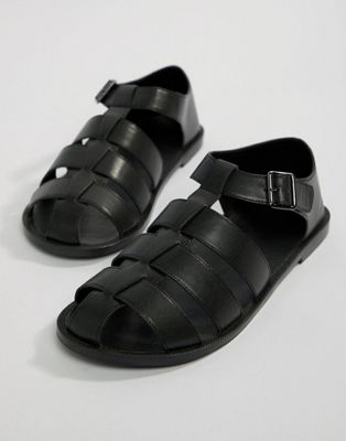 black fisherman sandals