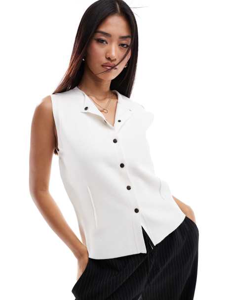 ASOS DESIGN fitted knit longline vest with seam detail in white - view 1
