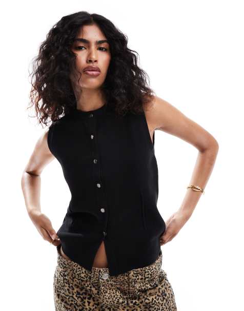 ASOS DESIGN fitted knit longline waistcoat with seam detail in black