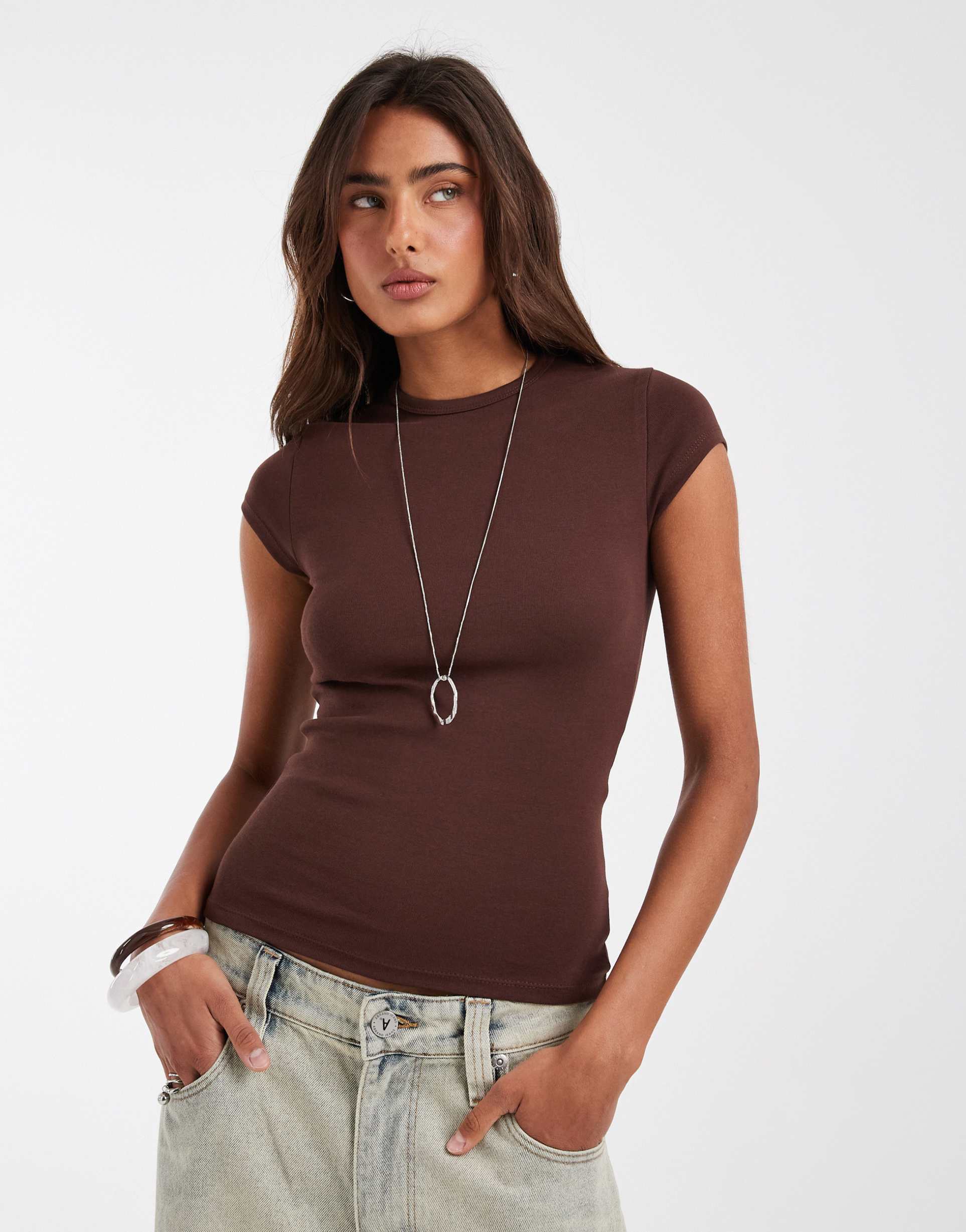asos design fitted short sleeve baby tee in chocolate