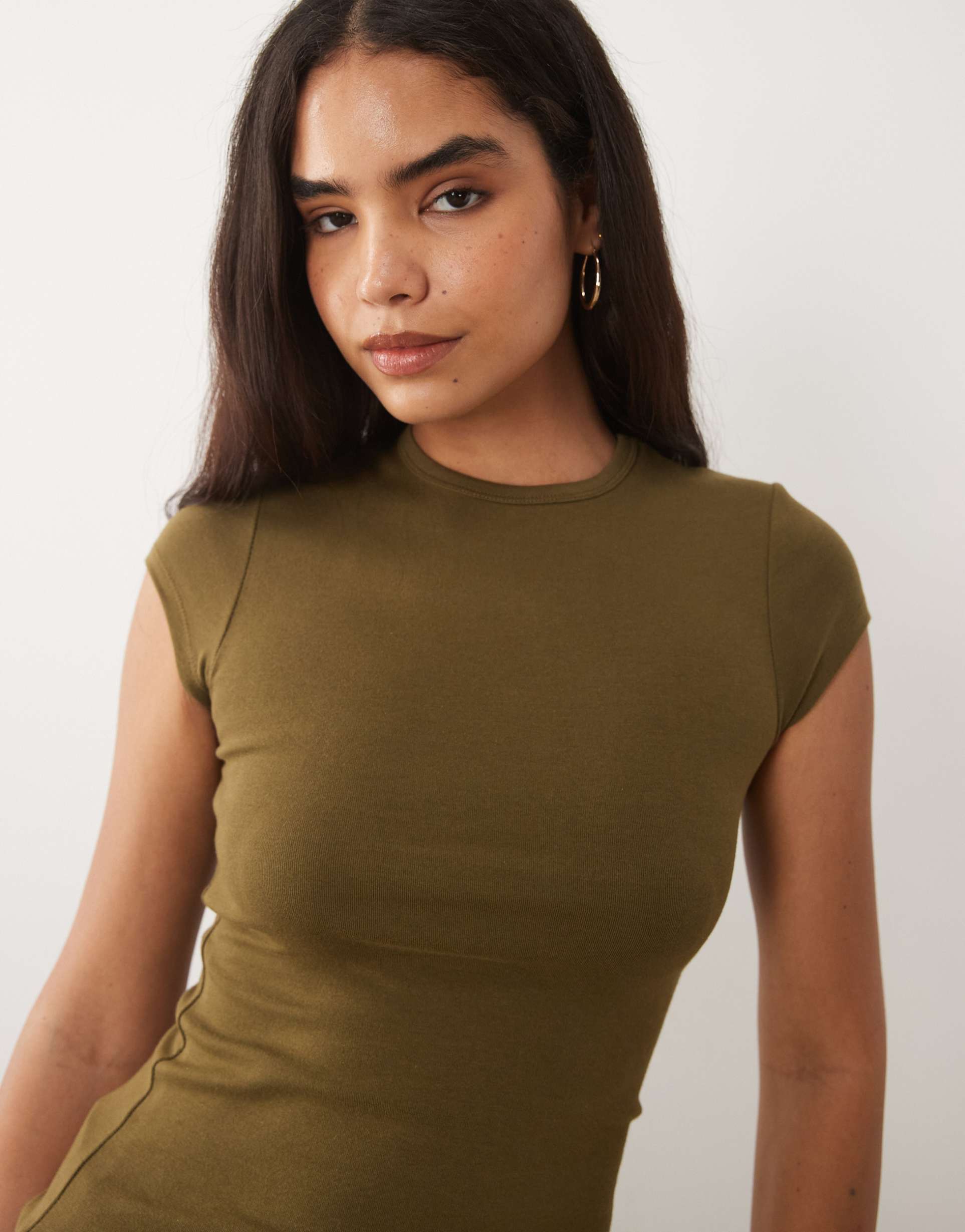 asos design fitted short sleeve baby tee in khaki