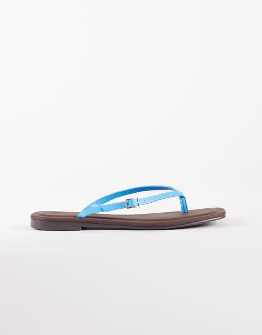 ASOS DESIGN Fitz toe thong sandals in chocolate and blue, 2 of 4