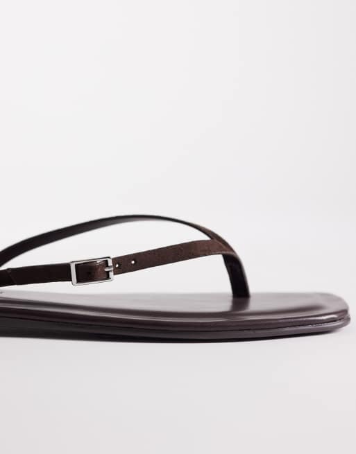 ASOS DESIGN Fitz toe thong sandals in chocolate, 3 of 4