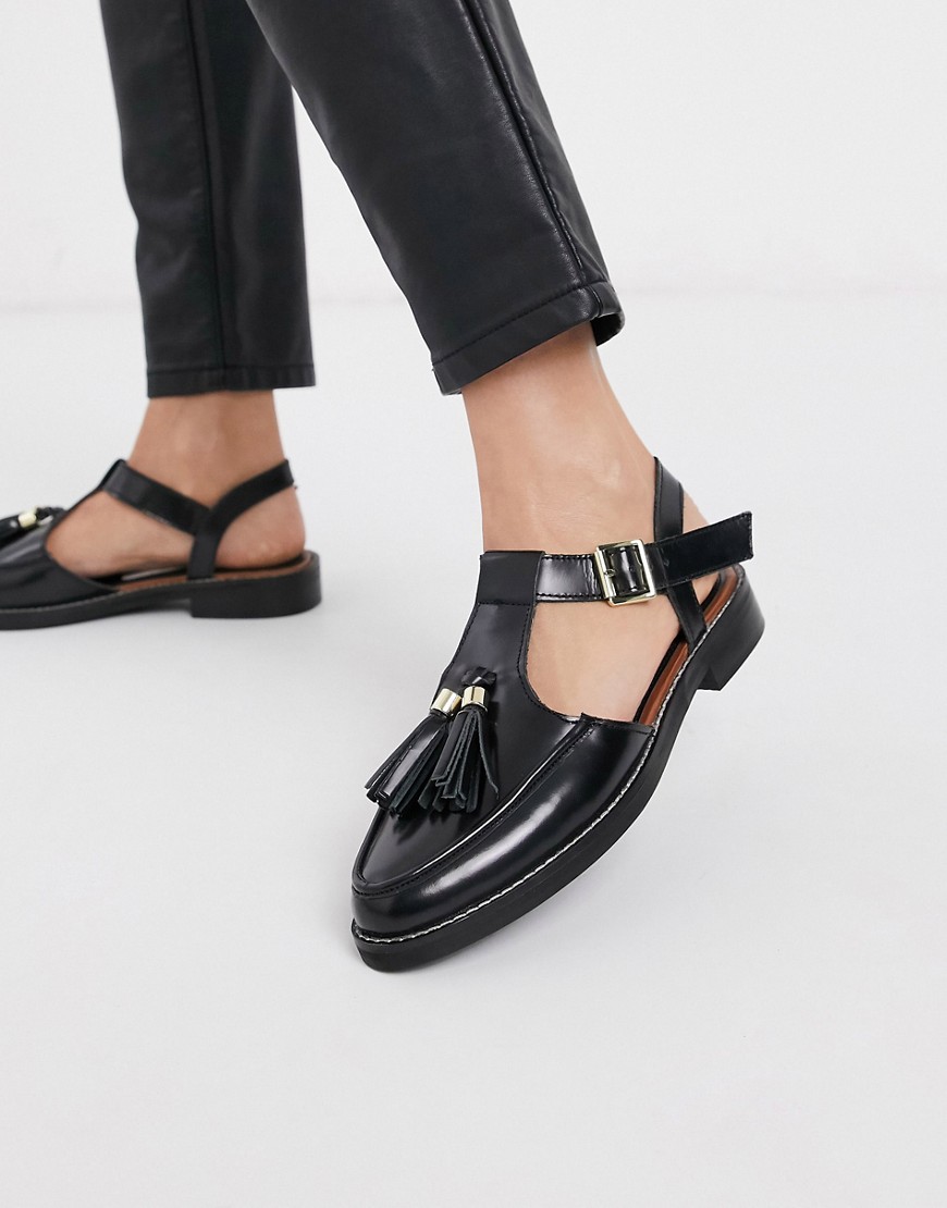 ASOS DESIGN - Flade sorte Moving sko med læderkvast