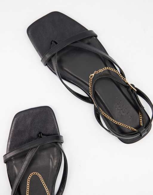 ASOS DESIGN - Flames - Platte sandalen met enkelketting in zwart, 3 van 4