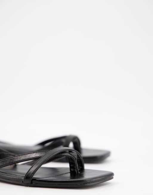 ASOS DESIGN - Flames - Platte sandalen met enkelketting in zwart, 4 van 4