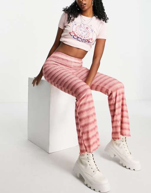 ASOS DESIGN - Flare broek met ombre-textuur in roze en geel, 4 van 4