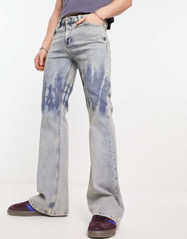 ASOS DESIGN flare jeans in extreme y2k light wash blue