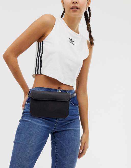 Flat shop waist bag